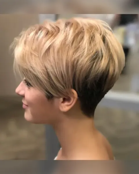 34 Great Short Hairstyles For Fine Hair That Add Instant Volume