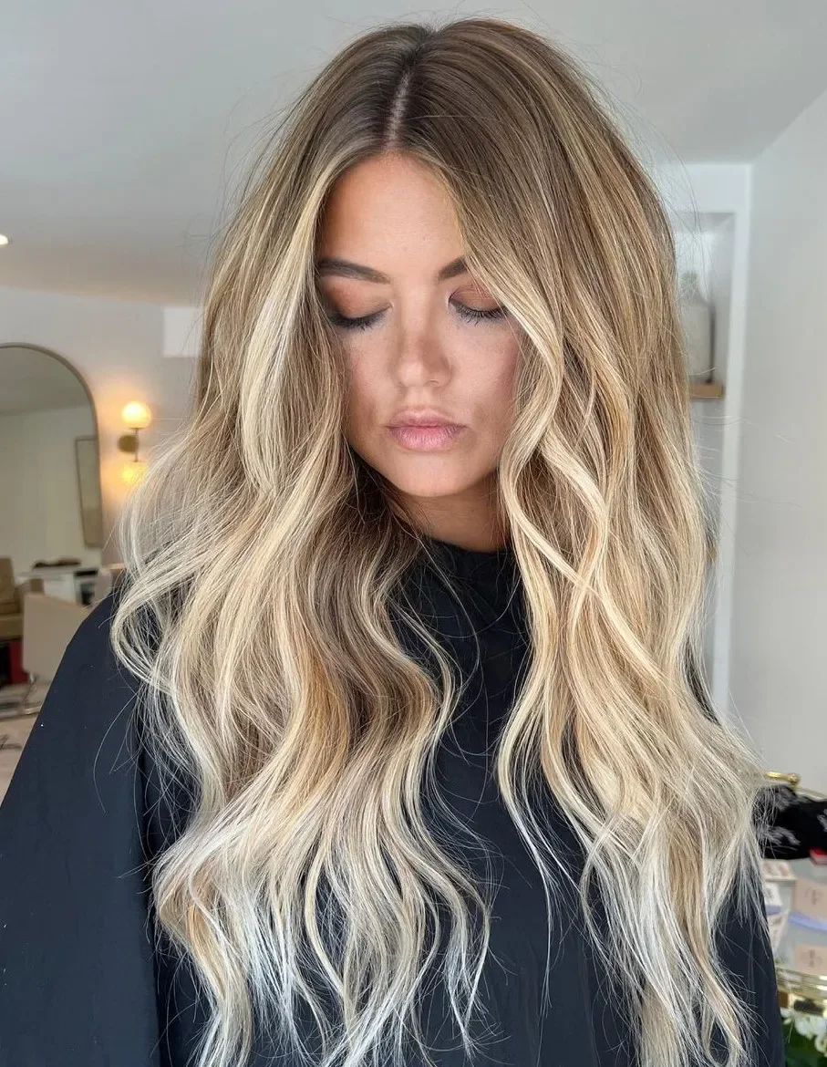 Beachy Dirty Blonde Highlight Waves