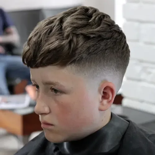 Wavy Crop With Low Fade
