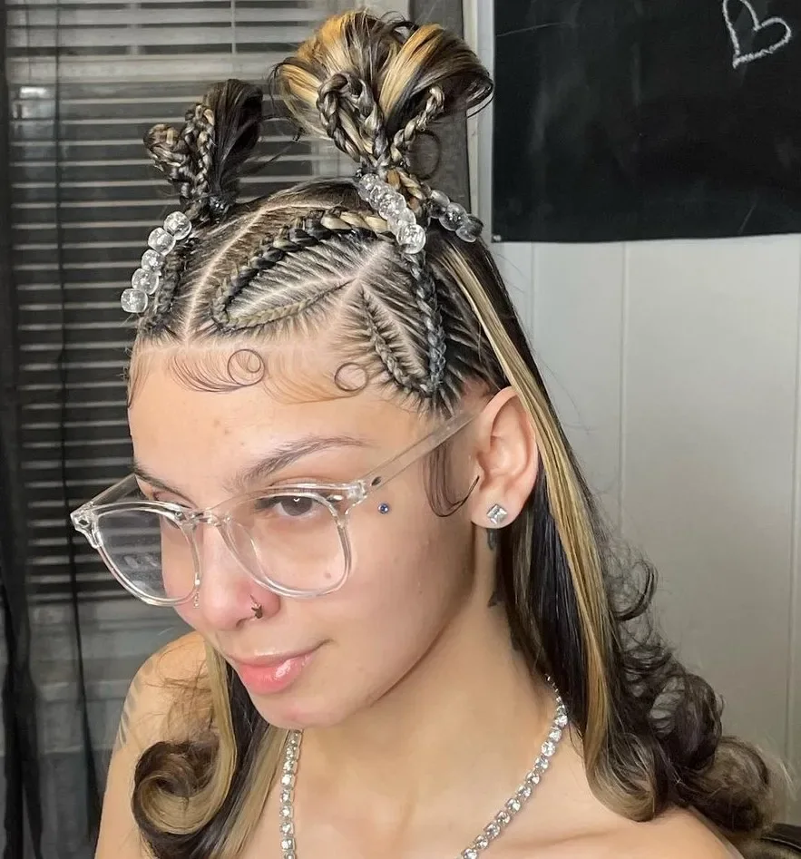 Sparkle Forehead Loop Braids