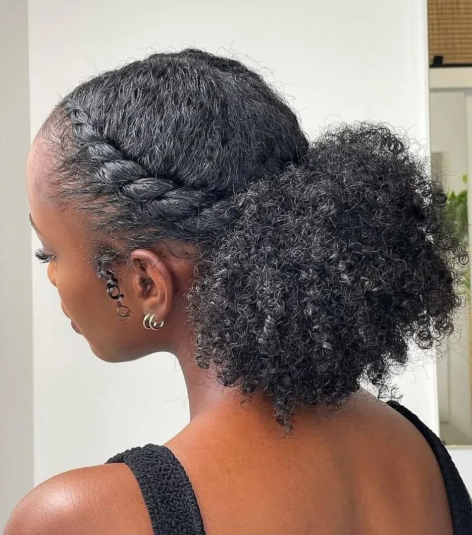 Coily Twist-To-Pony Side
