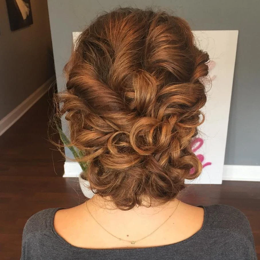 Chestnut Swirl Low Knot