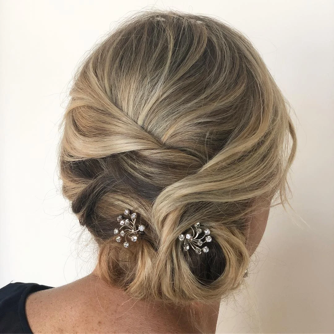 Twisted Chignon With Pearl Clips
