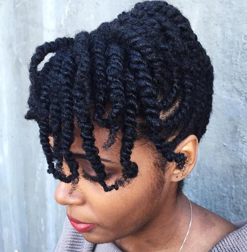 Curly Twist-Out With Loose Bangs