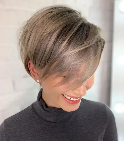 Side Swept Pixie With Layers