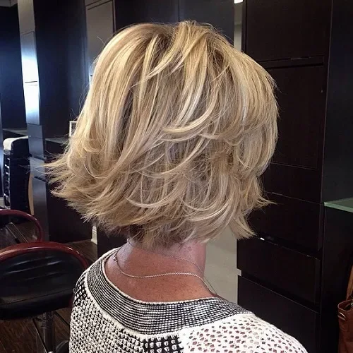 Flipped Blonde Bob With Waves