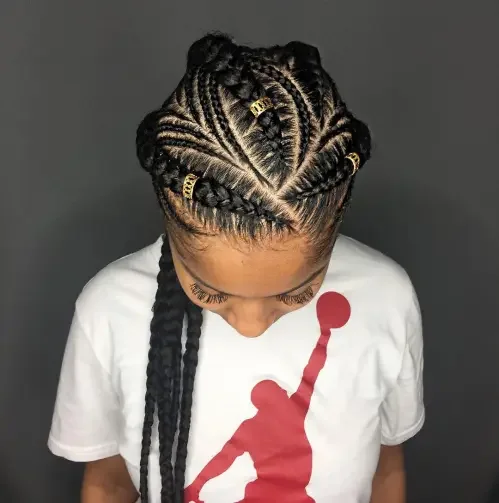 Feed-In Twist Bun Center