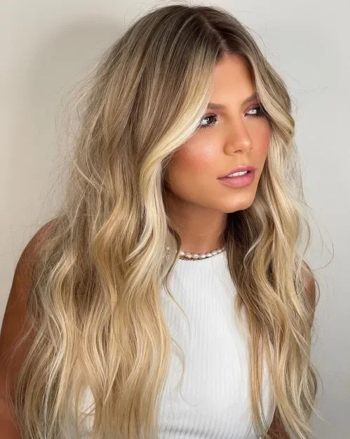 Long Blonde Hair With Soft Waves