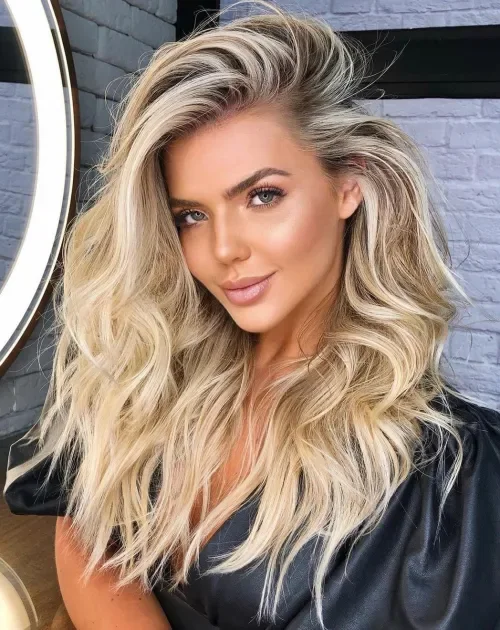 Sunlit Blonde Beach Waves