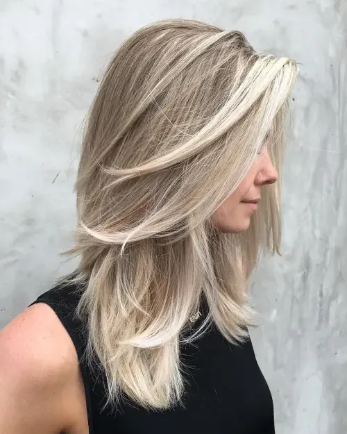 Sleek Side-Part Platinum Fringe Waves