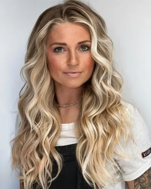 Blonde Loose Curl Sweep
