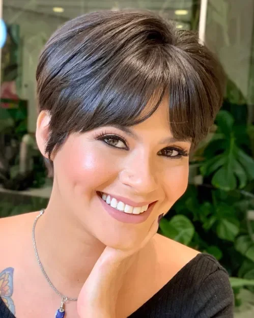 Textured Pixie Bob With Bangs