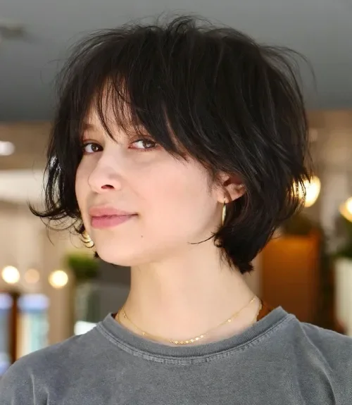 Short Shag Bob With Wispy Fringe