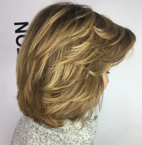 Textured Face-Framing Lob Waves
