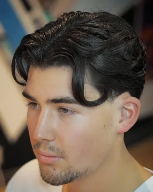 Classic Pompadour With Wave Curl