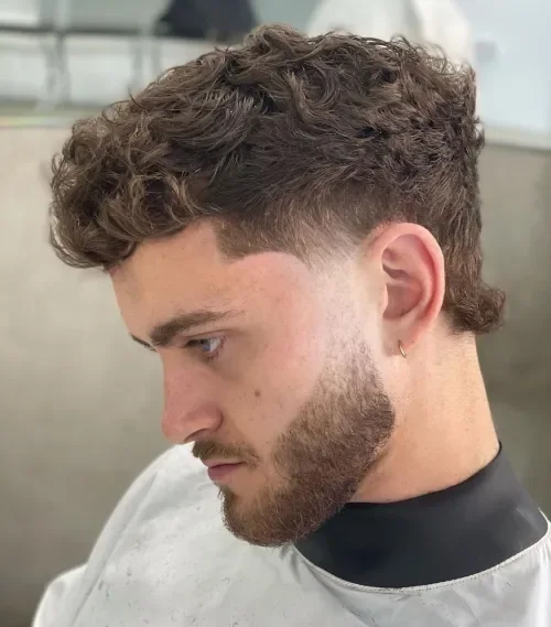 Curly Lift With Low Side Taper