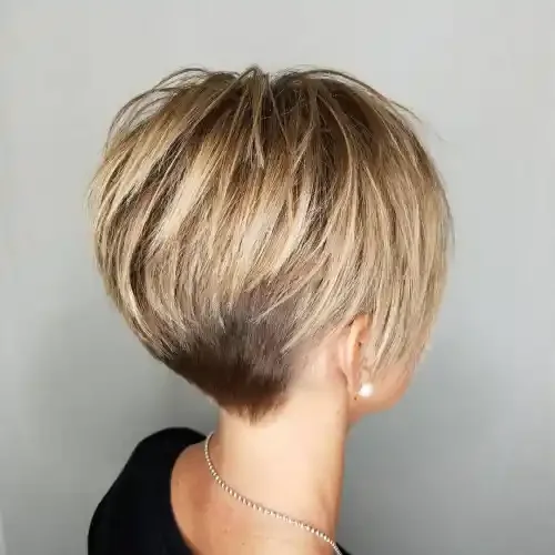 Caramel Blonde Layered Pixie Bob
