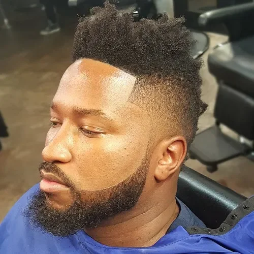Kinky Haircut With Soft Dimension