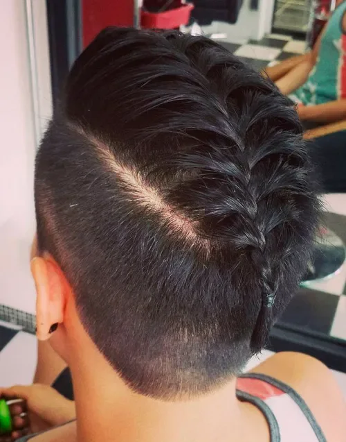 Sculpted Side Part Rope Braids