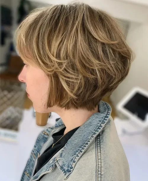 Honey Balayage Wavy Bob