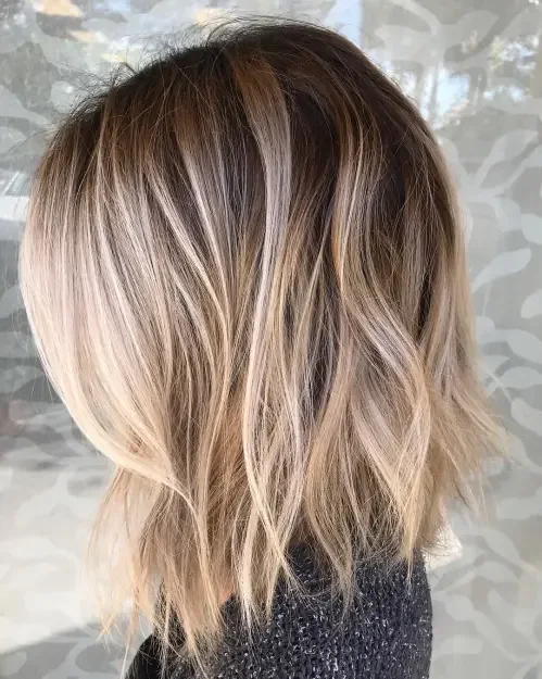 Feathered Color Melt Collarbone Bob