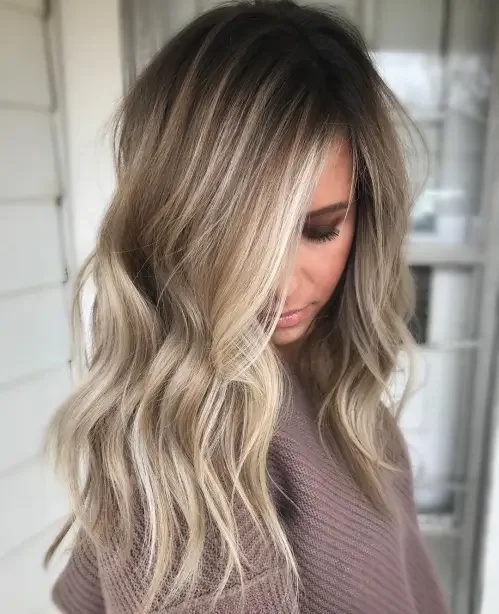 Cream Blonde Faceframe Waves