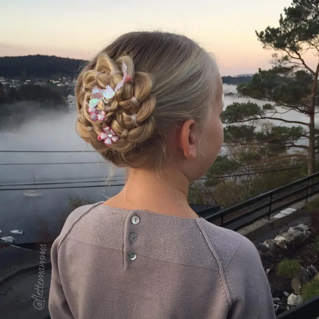 Decorated Side Braid Flower