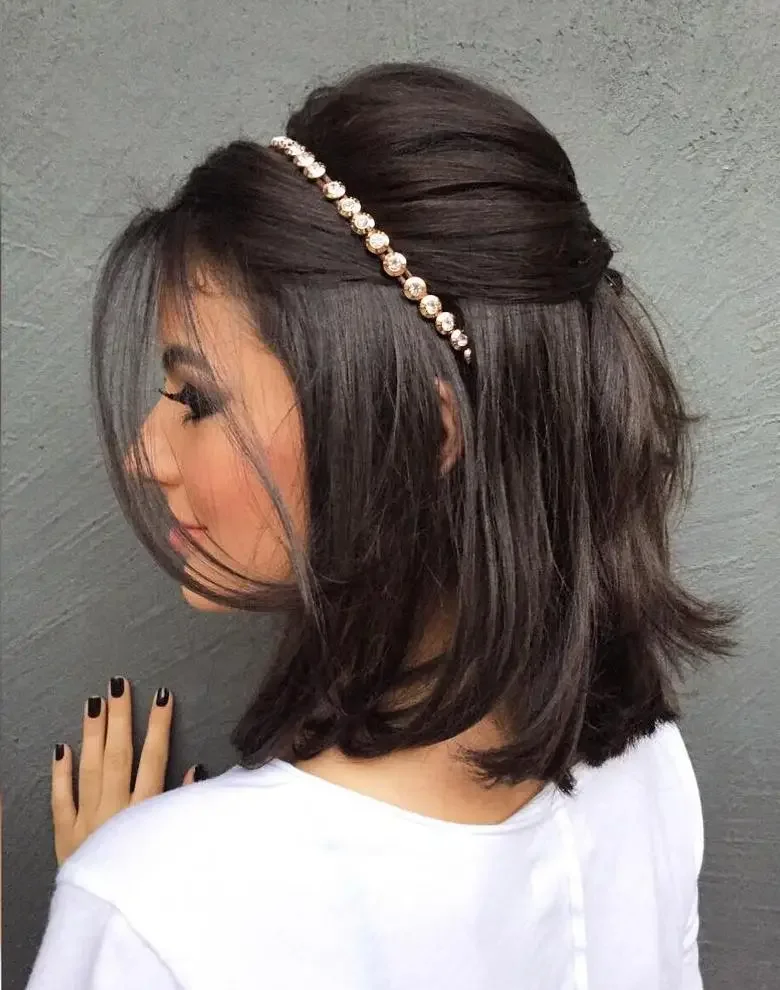 Neat Half-Up Bob With Headband