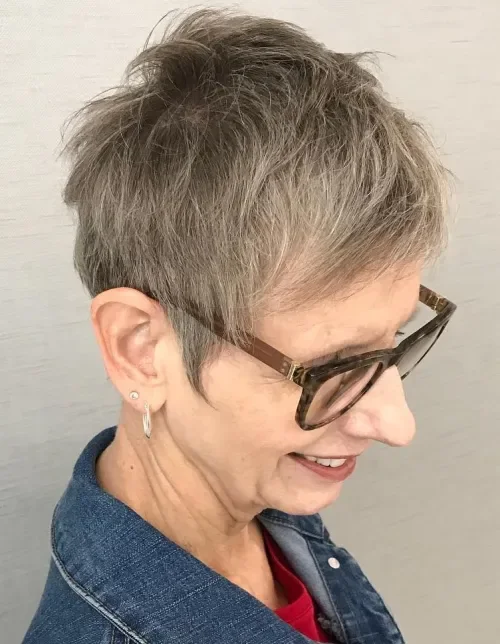 Side-Swept Salt-And-Pepper Pixie
