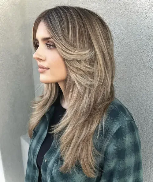 Side-Parted Swirl Layered Cut