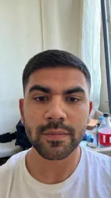 Short hairstyle preview inside the NextHair mobile app
