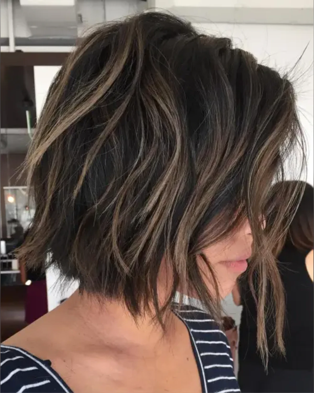 Bronde Choppy Bob With Waves